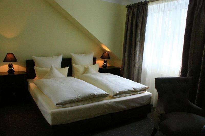 Bayerisches Landhaus Hotel บีเลอเฟล์ด ห้อง รูปภาพ