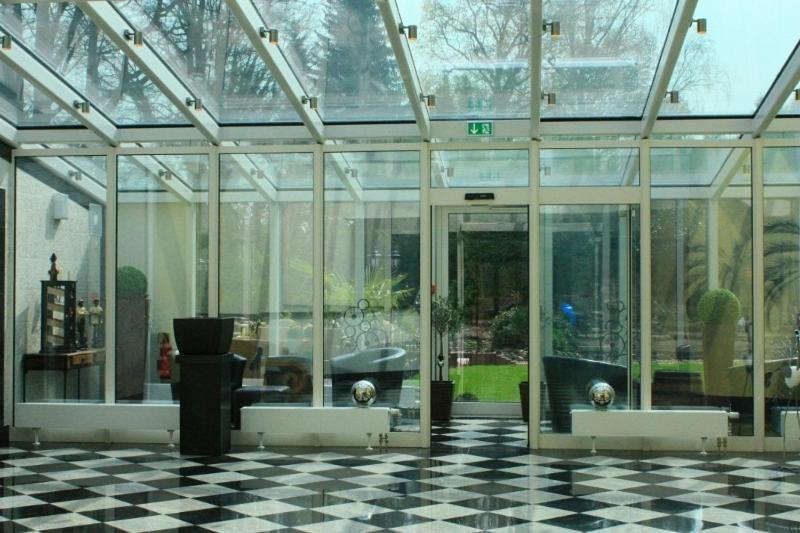 Bayerisches Landhaus Hotel บีเลอเฟล์ด ภายนอก รูปภาพ